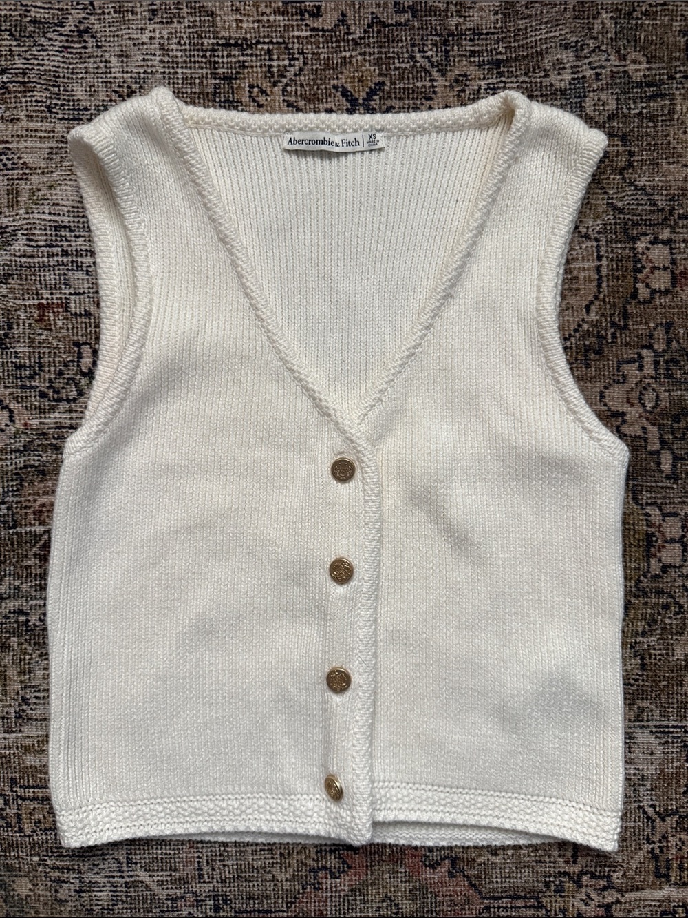 Abercrombie & Fitch Ivory Ribbed Knit Vest